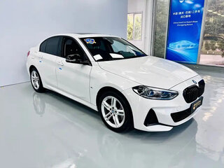 2022 BMW 1 серии 120i III (F52) Рестайлинг, белый, 1580000 рублей, вид 3