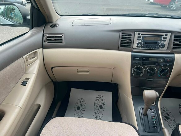 2001 Toyota Corolla Fielder IX (E120, E130), серебристый - вид 17