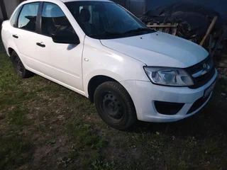 2018 Lada (ВАЗ) Granta I, белый, 450000 рублей, вид 1