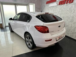 2014 Chevrolet Cruze I Рестайлинг, белый, 799000 рублей, вид 3