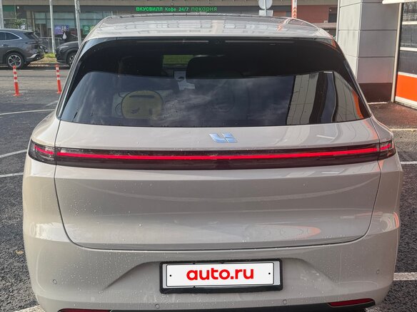 2025 Li Auto (Lixiang) L6 I, серебристый, 4550000 рублей - вид 6