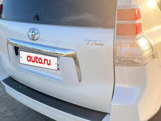 2011 Toyota Land Cruiser Prado 150 Series, белый, 2350000 рублей, вид 2