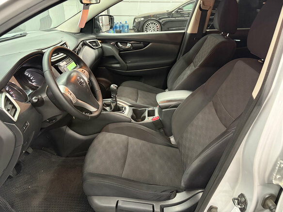 2017 Nissan Qashqai II, серебристый, 1597000 рублей - вид 11
