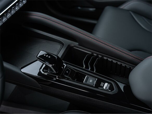 2026 Geely Coolray I Рестайлинг 2, серебристый, 2744990 рублей - вид 9