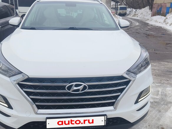 2019 Hyundai Tucson III Рестайлинг, белый, 2300000 рублей - вид 1