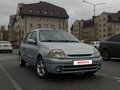 2001 Renault Clio II Рестайлинг, серебристый, 105000 рублей - вид 1