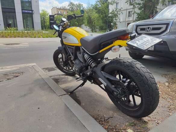 2015 Ducati Scrambler 800, жёлтый, 420000 рублей