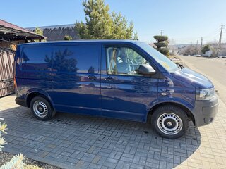2010 Volkswagen Transporter T5 Рестайлинг, синий, 1260000 рублей, вид 4