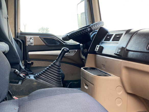 2022 Sinotruk Howo T5G, красный, 3921000 рублей - вид 5