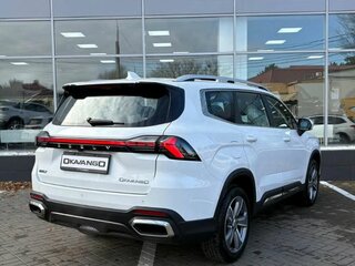 2025 Geely Okavango I Рестайлинг, белый, 3908990 рублей, вид 4