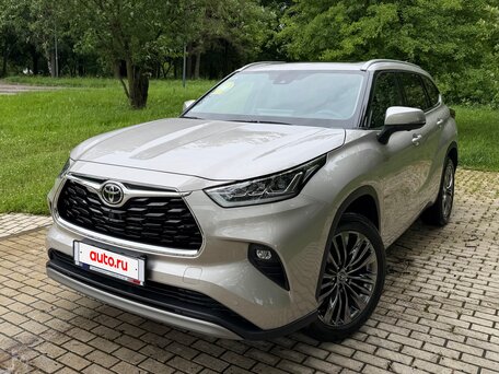 2026 Toyota Highlander IV (XU70), серебристый, 5497000 рублей, вид 1