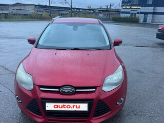 2011 Ford Focus III, красный, 650000 рублей, вид 2