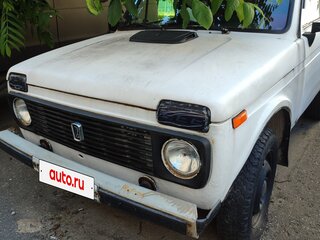 1996 Lada (ВАЗ) 2121 (4x4) I Рестайлинг, белый, 260000 рублей, вид 2
