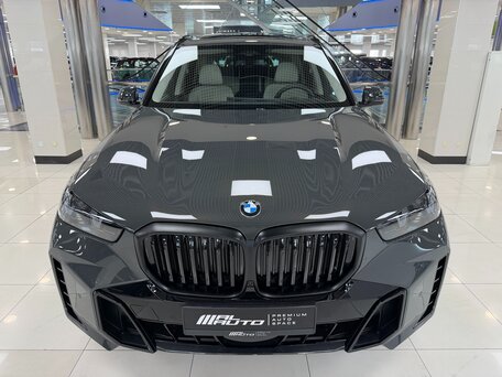 2026 BMW X5 40d IV (G05/G18) Рестайлинг, серый, 17499000 рублей, вид 2