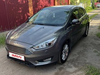 2017 Ford Focus III Рестайлинг, серый, 1835000 рублей, вид 1