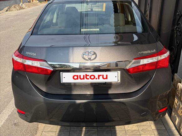 2014 Toyota Corolla XI (E160, E170, E180), серый, 1230000 рублей - вид 3