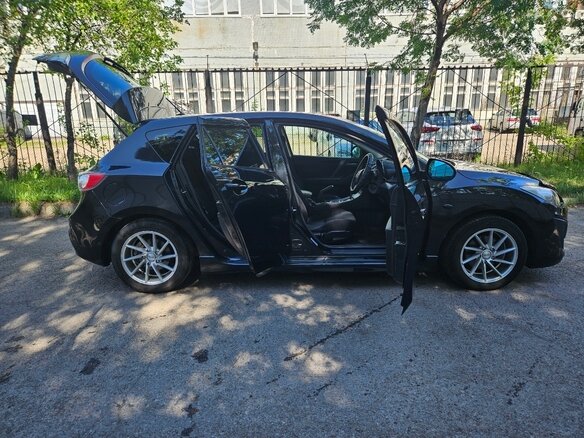 2010 Mazda Axela II, чёрный, 950000 рублей - вид 5