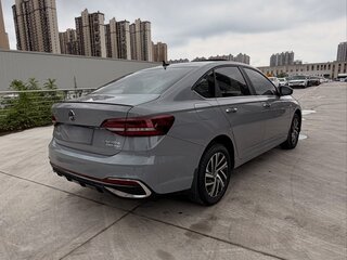 2023 Volkswagen Lavida III Рестайлинг, серый, 1450000 рублей, вид 5