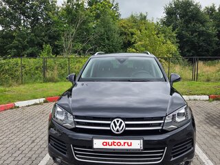 2012 Volkswagen Touareg II, чёрный, 2200000 рублей, вид 1