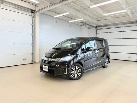 Honda Freed I Рестайлинг