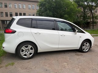 2013 Opel Zafira C, белый, 900000 рублей, вид 4