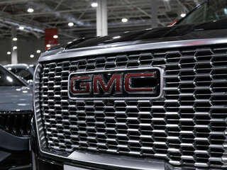 2022 GMC Yukon V, чёрный, 7642936 рублей, вид 3