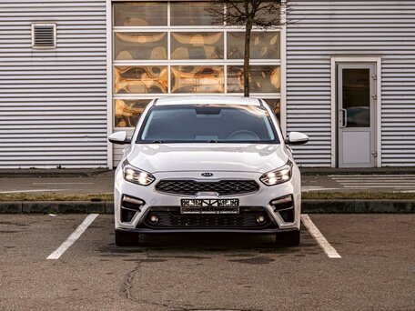 2020 Kia Cerato IV, белый, 1395000 рублей, вид 2