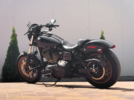 2016 Harley-Davidson Dyna Low Rider, чёрный, 1150000 рублей, вид 2