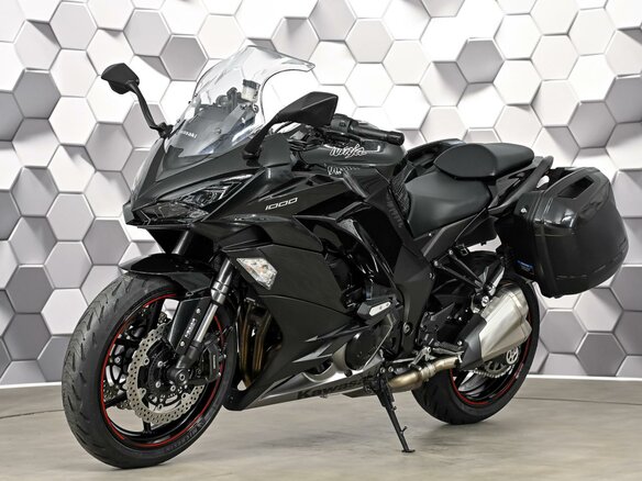 2018 Kawasaki Z 1000SX, чёрный, 969000 рублей - вид 1