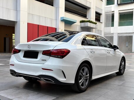 2022 Mercedes-Benz A-Класс 180 Long IV (W177) Рестайлинг, белый, 2030000 рублей, вид 3