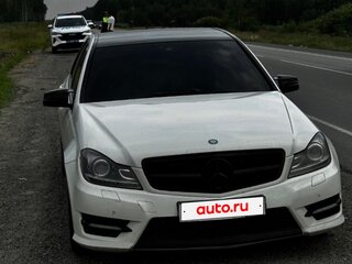 2011 Mercedes-Benz C-Класс 300 III (W204) Рестайлинг, белый, 1999999 рублей, вид 3