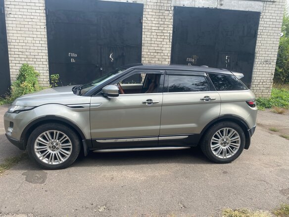 2012 Land Rover Range Rover Evoque 6-speed I, серый, 2000000 рублей - вид 2