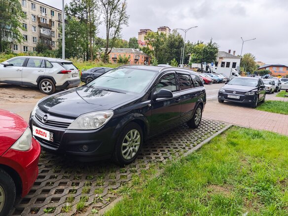 2012 Opel Astra H Рестайлинг, чёрный - вид 1