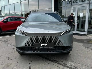 2026 Omoda C7, серебристый, 3299000 рублей, вид 2