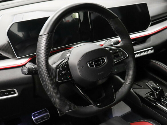 2024 Geely Coolray I Рестайлинг, белый, 2297000 рублей - вид 12