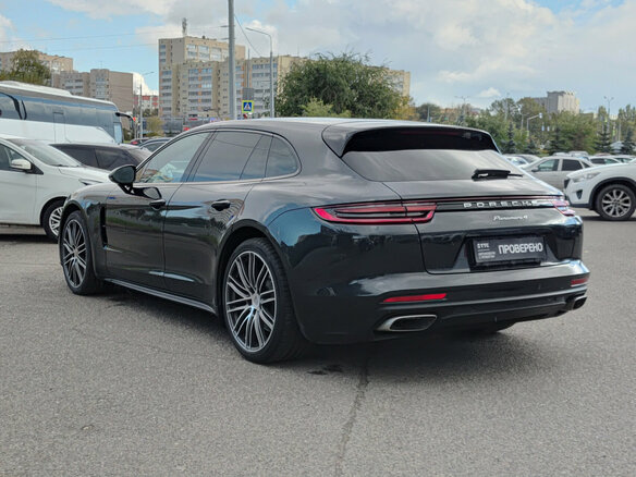 2019 Porsche Panamera 4 Sport Turismo II, серый, 7500000 рублей - вид 6