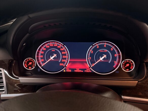 2013 BMW 6 серии 650i xDrive III (F06/F13/F12), серый, 3000000 рублей - вид 5