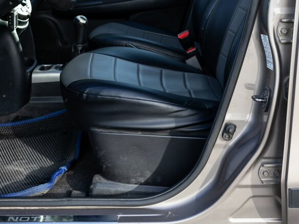2013 Nissan Note I Рестайлинг, коричневый, 700000 рублей - вид 12