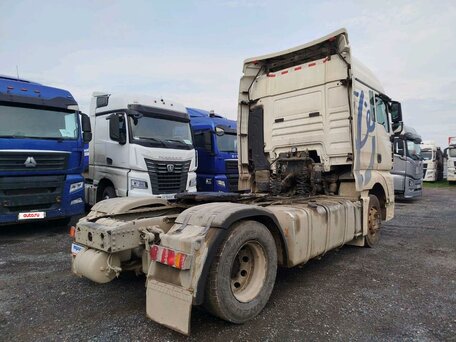 2023 Sinotruk Sitrak C7H, белый, 2770000 рублей, вид 3