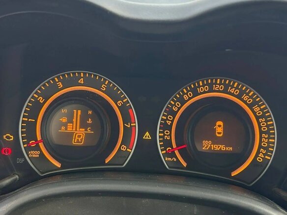 2007 Toyota Corolla AMT X (E140, E150), красный, 750000 рублей - вид 5