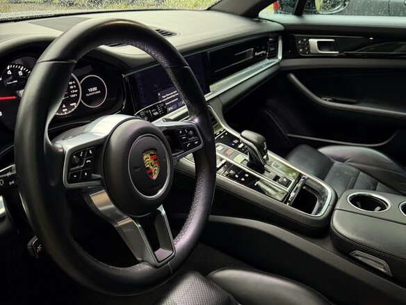 2020 Porsche Panamera 4 Sport Turismo II, серый, 4900000 рублей - вид 5