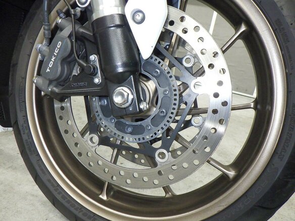 2018 Honda VFR 800, белый, 977000 рублей - вид 6