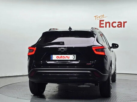 2023 Chevrolet Trax II, чёрный, 1350000 рублей, вид 3