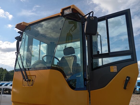 2021 SDLG RS8140, жёлтый, 3906000 рублей - вид 9