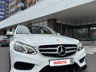 2013 Mercedes-Benz E-Класс 200 IV (W212, S212, C207) Рестайлинг, белый, 2050000 рублей, вид 2