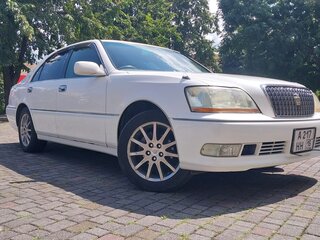 2003 Toyota Crown Majesta III (S170), белый, 1500000 рублей, вид 1