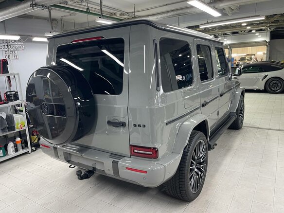 2026 Mercedes-Benz G-Класс AMG 63 AMG II (W465) Рестайлинг, серый, 34370000 рублей - вид 3