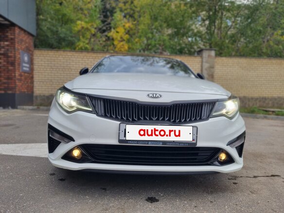 2020 Kia Optima IV Рестайлинг, белый - вид 10