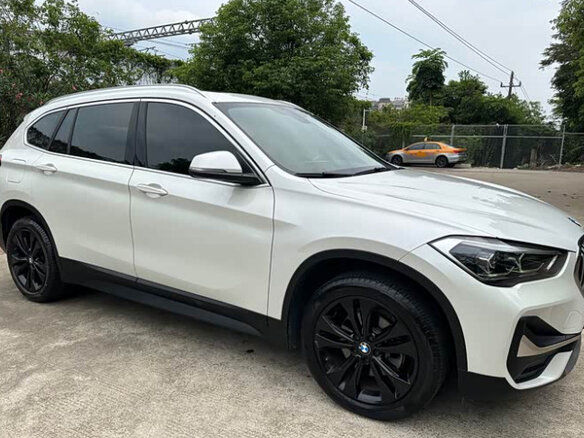 2021 BMW X1 20Li sDrive II (F48) Рестайлинг, белый - вид 10