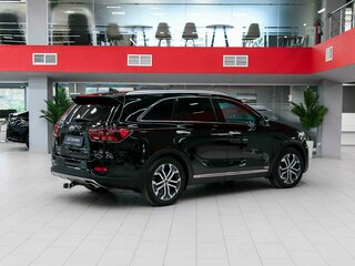 2018 Kia Sorento III Prime Рестайлинг, чёрный, 2650000 рублей, вид 2